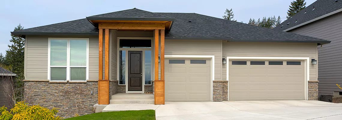 Repair Shaky Garage Door When Closing in Riverview, Florida