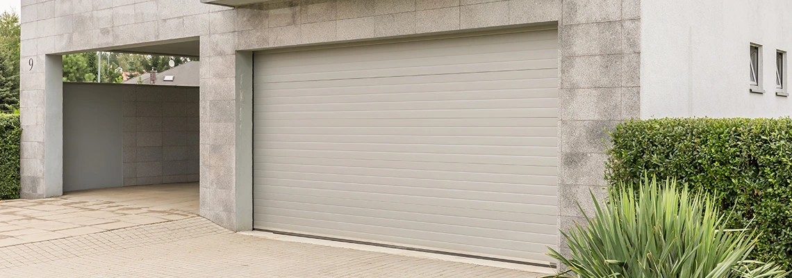Automatic Overhead Garage Door Services in Riverview, Florida