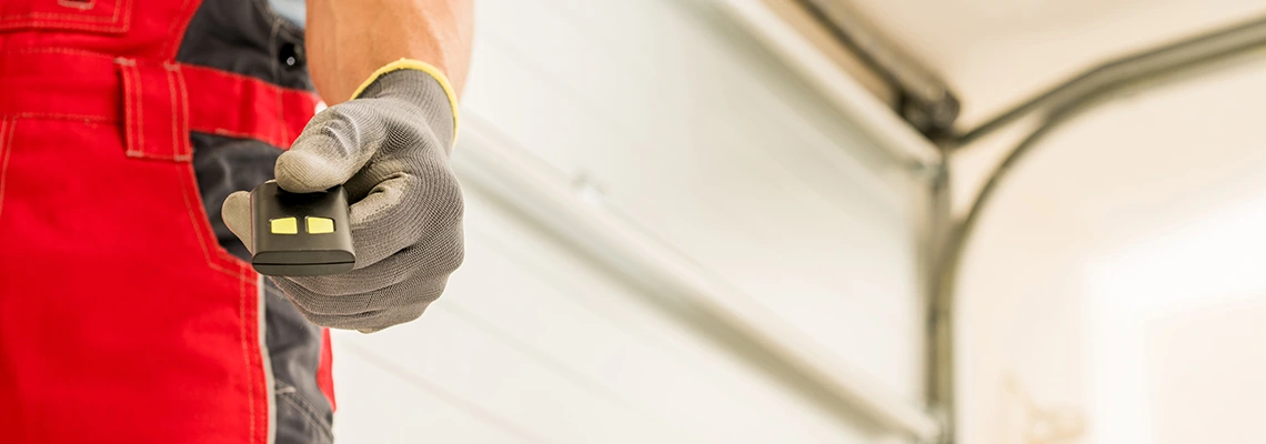 Custom Garage Doors Opener Repair and Installation in Riverview, Florida